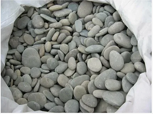 Галька речная не мытая фракция 5*20 в мешках 50кг (+-10%)