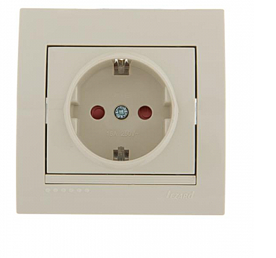 Розетка Lezard DERIY защитой от детей керамика крем 702-0303-124