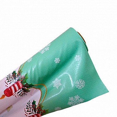 Клеенка столовая на нетканой основе 1,37х30м Новогодняя Радужный Дом РД15514