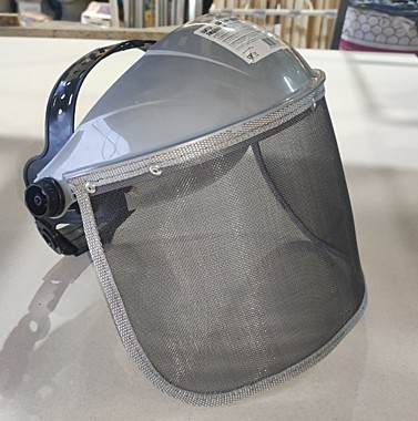 Маска защитная (щиток) стальная сетка 22-3-101