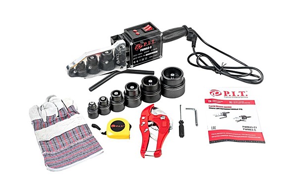 Паяльник для пластиковых труб P.I.T. МАСТЕР PWM63-C (2кВт насадки 20,25,32,40,50,63мм метал.кейс)