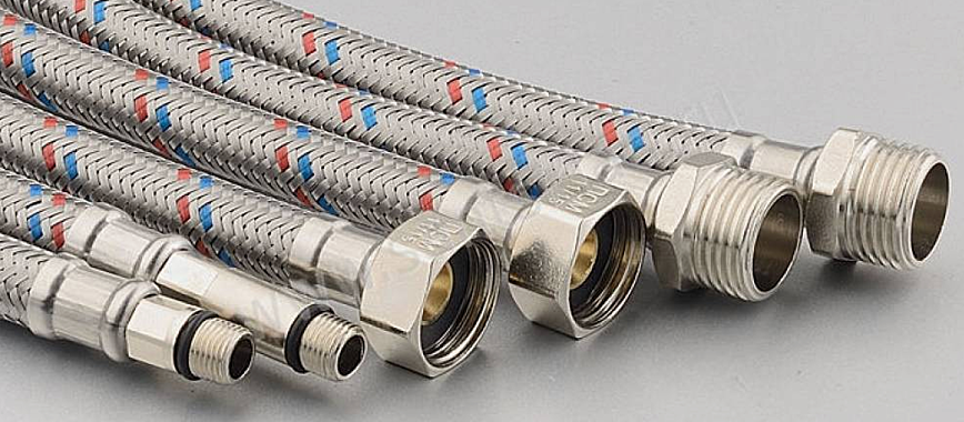 Шланг водопроводный ELKA 120см носик в силиконовой обмотке 98376