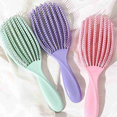 Расческа массажная пластиковая Радужный Дом РД 12898