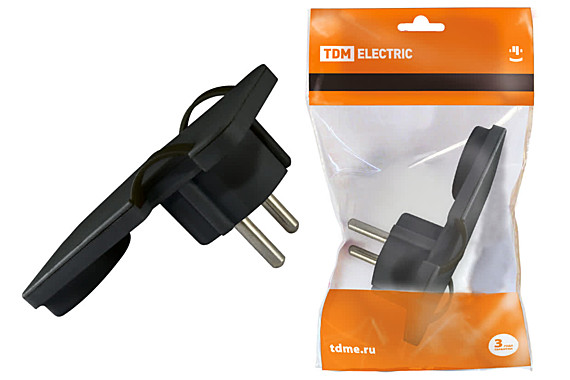 Вилка электрическая TDM угловая плоская черная 16А 250В SQ1806-0194