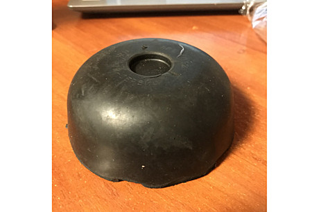 Резиновая опора для подкатного домкрата универсальная D=89mm d=60mm H=35mm // MATRIX 50910