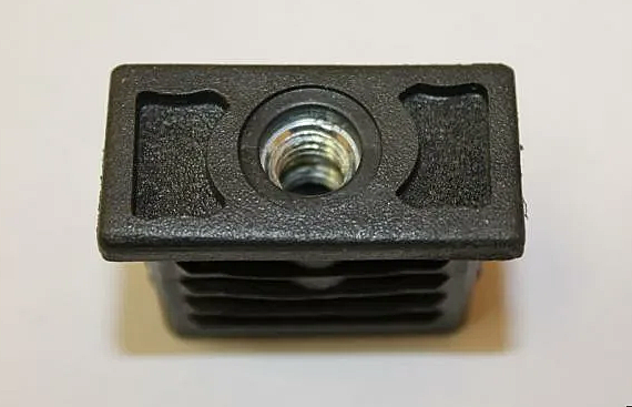 Заглушка трубы профильной 40х20мм внутренняя универсальная М8